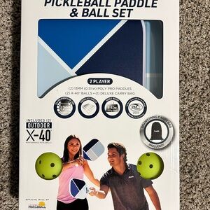 Pickleball Paddle Set of 2 Franklin Sports + 2 X—40 Balls